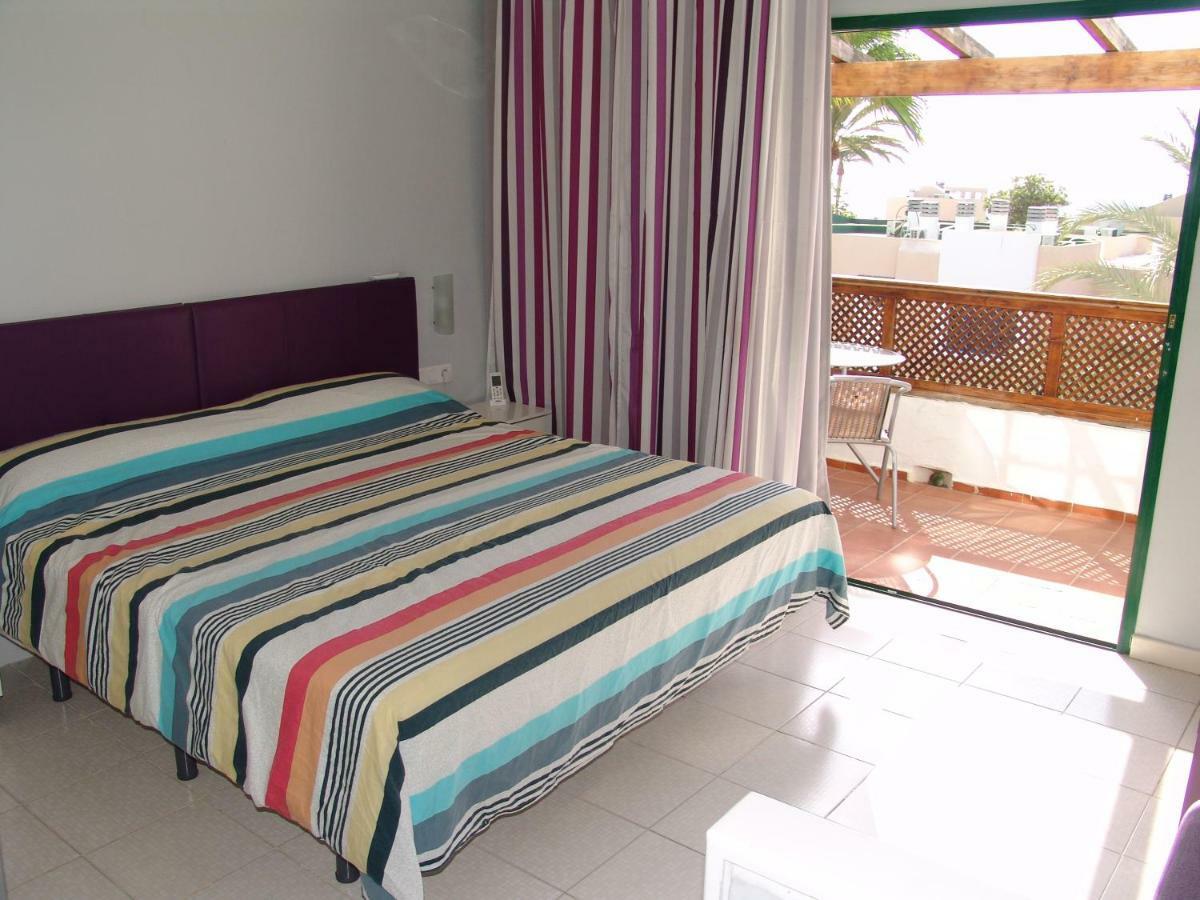 Moderno Apartamento Con Vistas Al Mar Playa Del Aguila  Ngoại thất bức ảnh